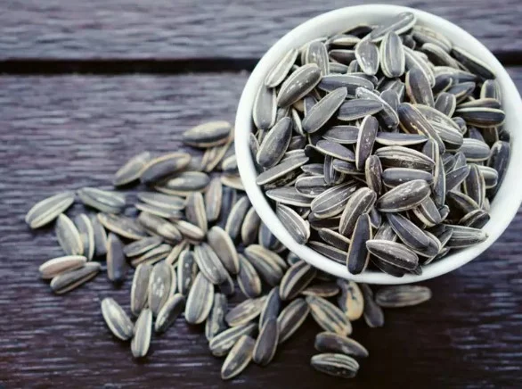 Roasted Sunflower Seedsلب أسمر (سوبر)